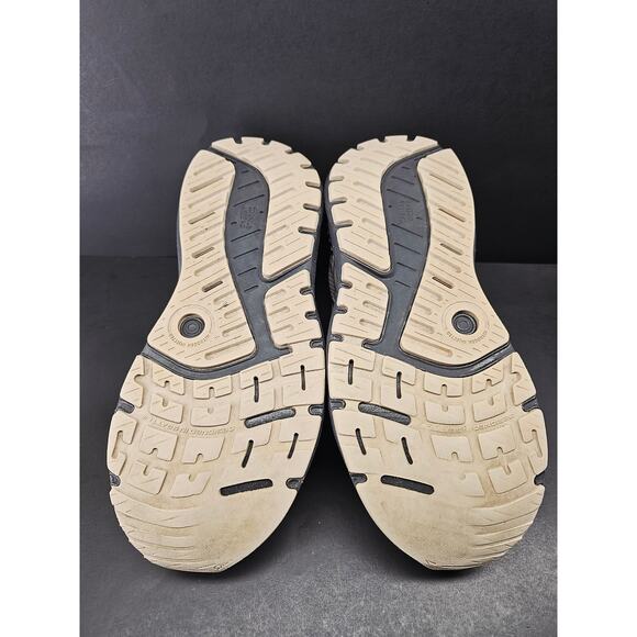 Extra Wide Brooks Men 11 main image 4